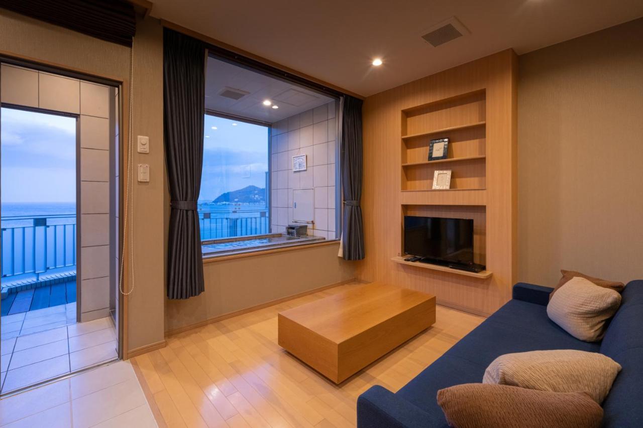 Auberge Fontaine Bleau Atami Atami  Bagian luar foto