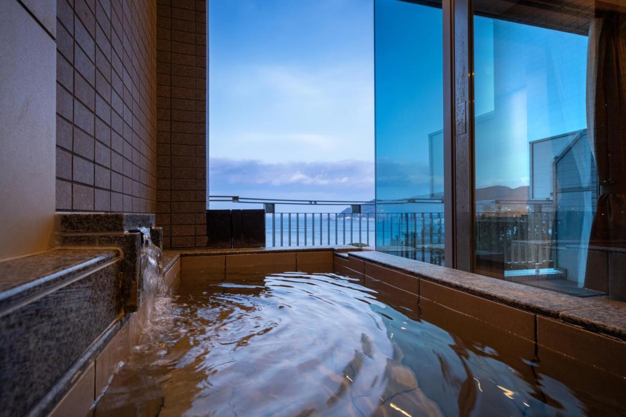 Auberge Fontaine Bleau Atami Atami  Bagian luar foto