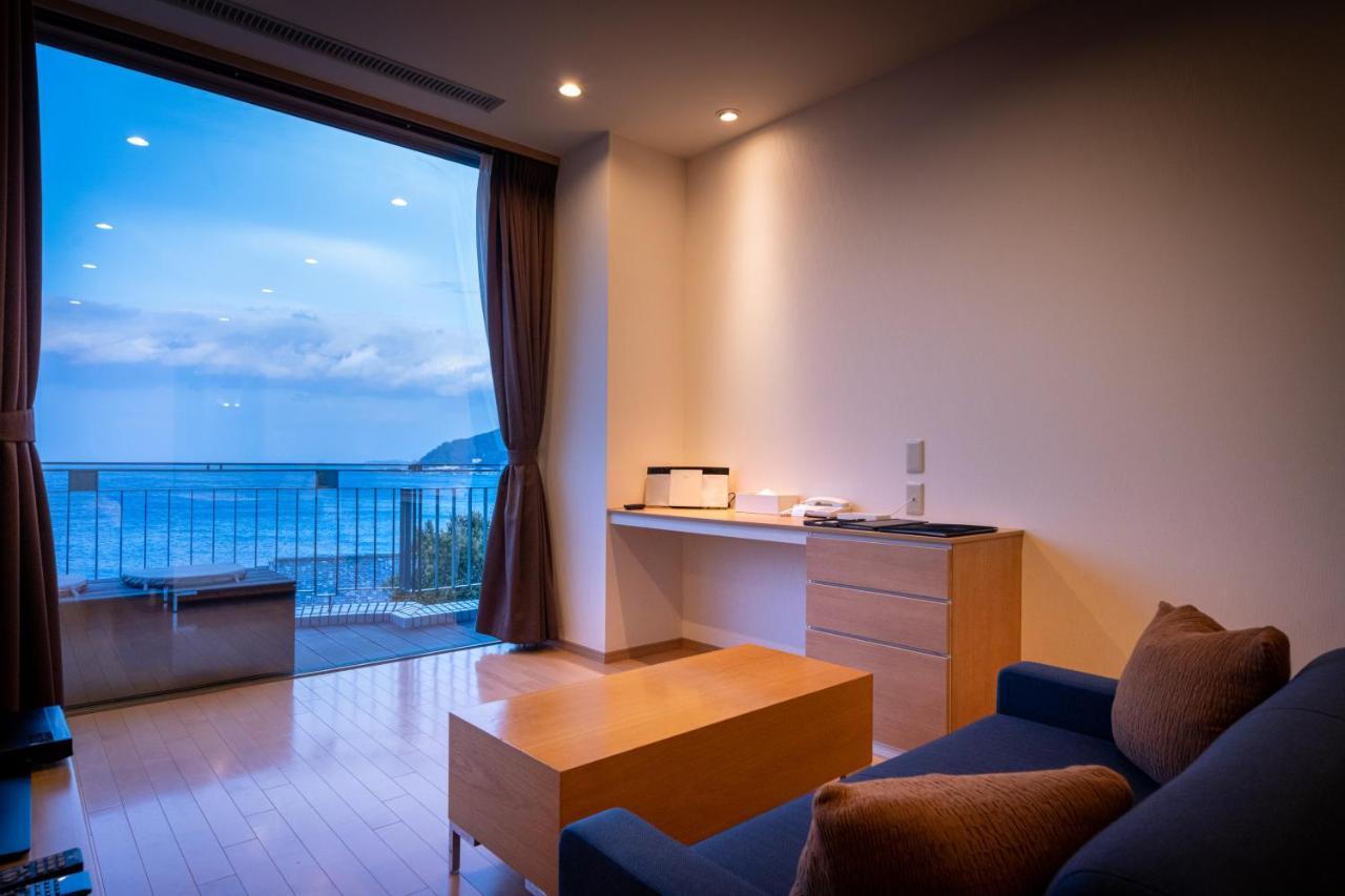 Auberge Fontaine Bleau Atami Atami  Bagian luar foto