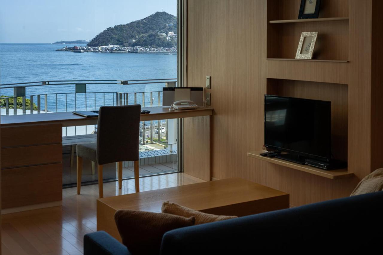 Auberge Fontaine Bleau Atami Atami  Bagian luar foto