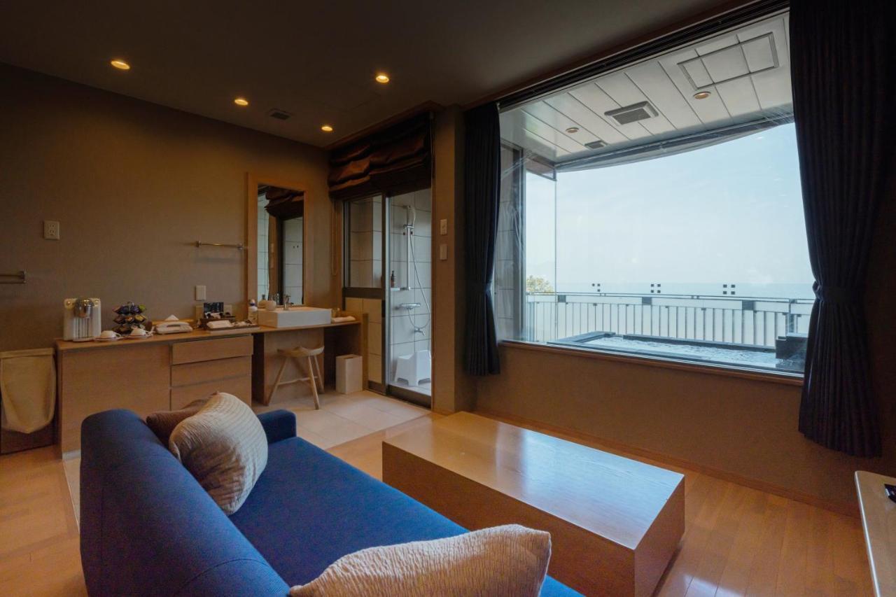 Auberge Fontaine Bleau Atami Atami  Bagian luar foto